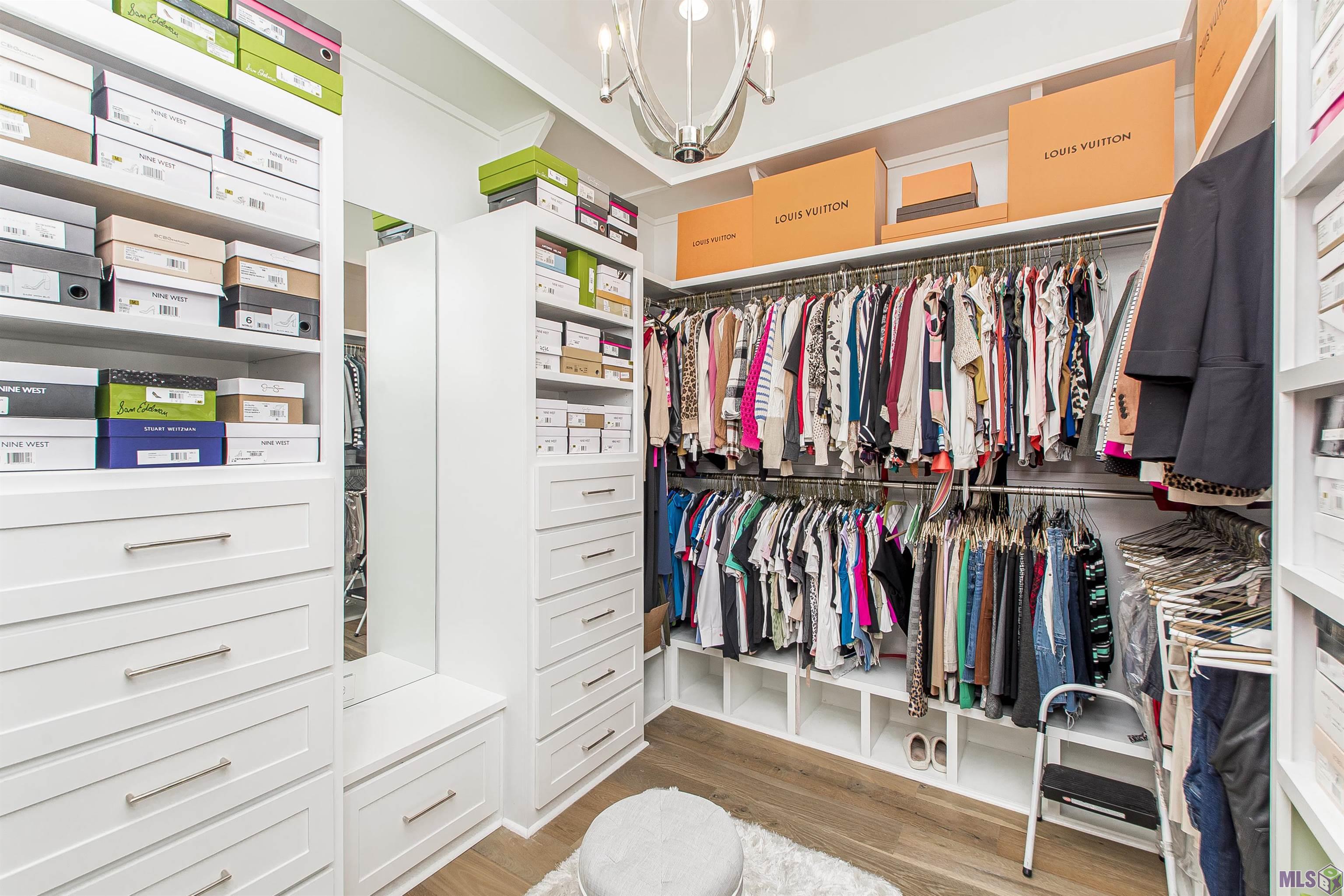 7940 Highland Road Baton Rouge, LA 70808 - Photo 29 of 60 Master Bedroom Closet 1 of 2