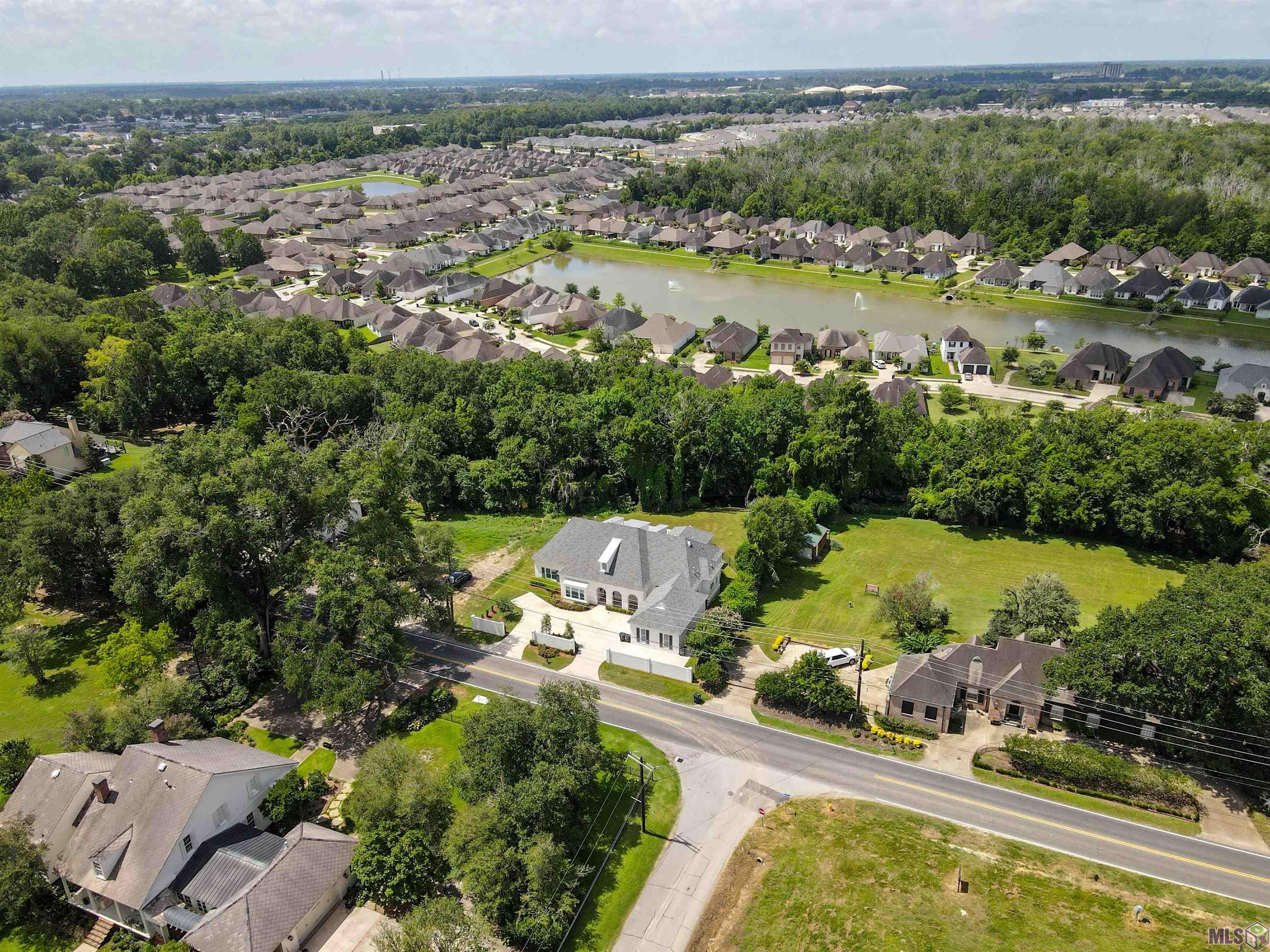 7940 Highland Road Baton Rouge, LA 70808 - Photo 5 of 60