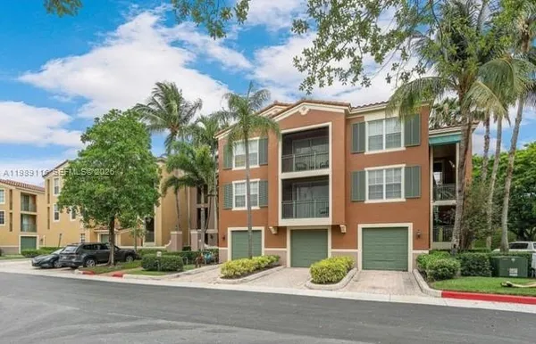 $2,859 | 11760 St Andrews Place, Unit 302, Wellington, FL 33414