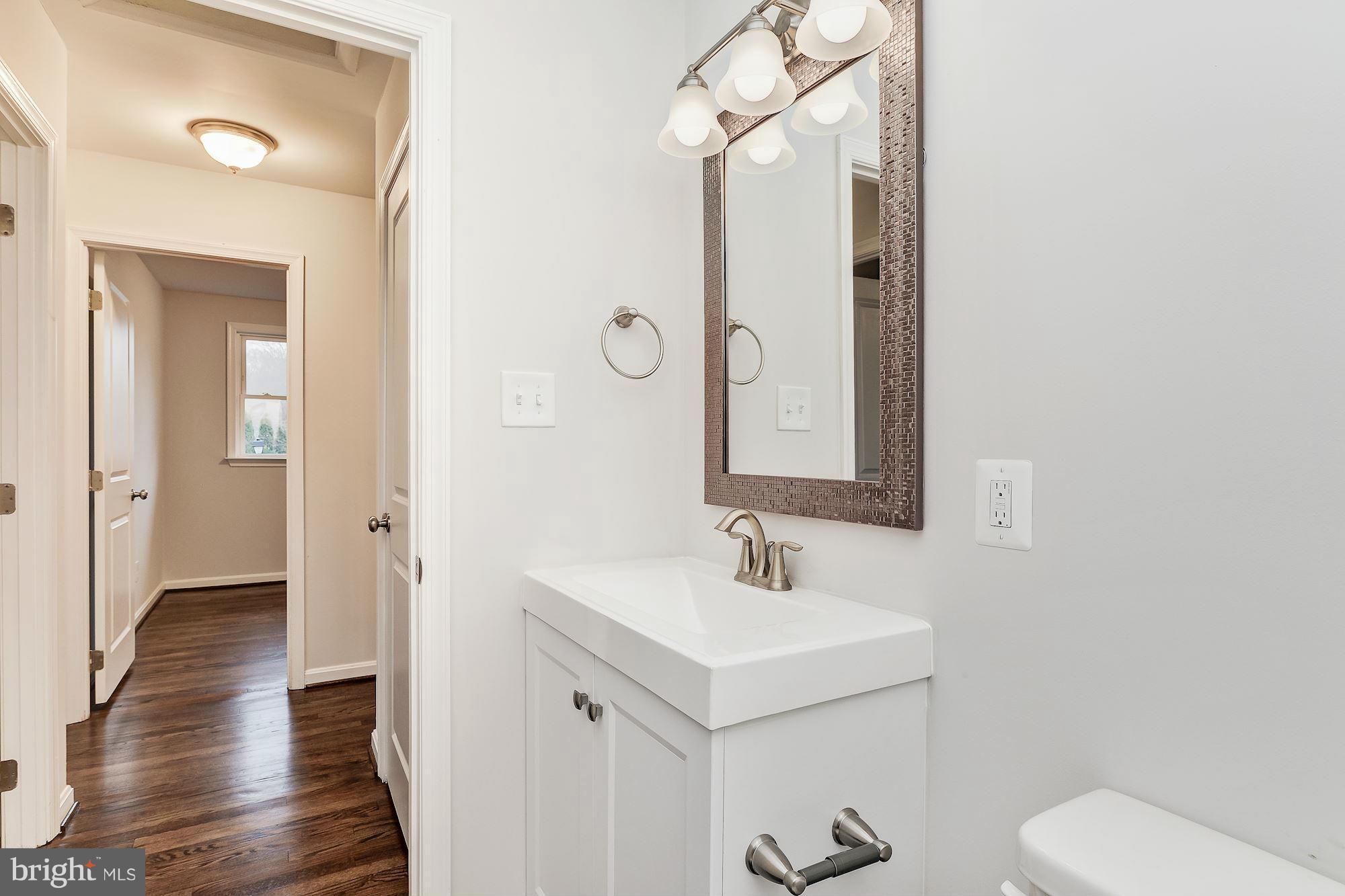 214 Highmeadow Road Reisterstown, MD 21136 - Photo 19 of 29 Bath