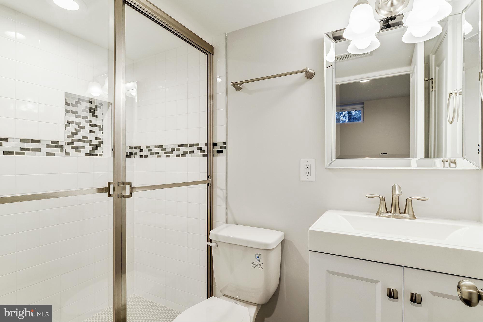 214 Highmeadow Road Reisterstown, MD 21136 - Photo 21 of 29 Bath