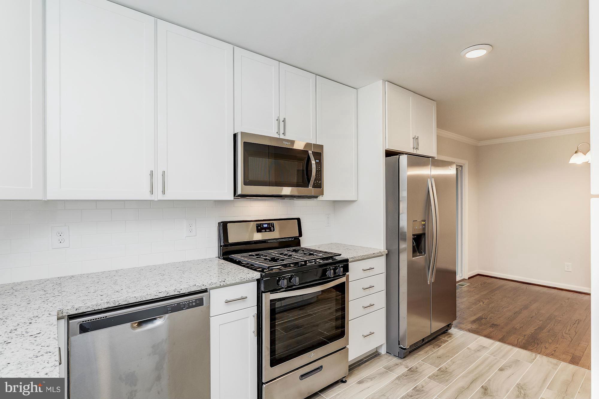 214 Highmeadow Road Reisterstown, MD 21136 - Photo 10 of 29 Gourmet Kitchen