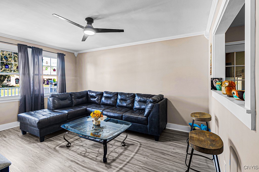 38 Evalon Road New Hartford, NY 13413 - Photo 4 of 19