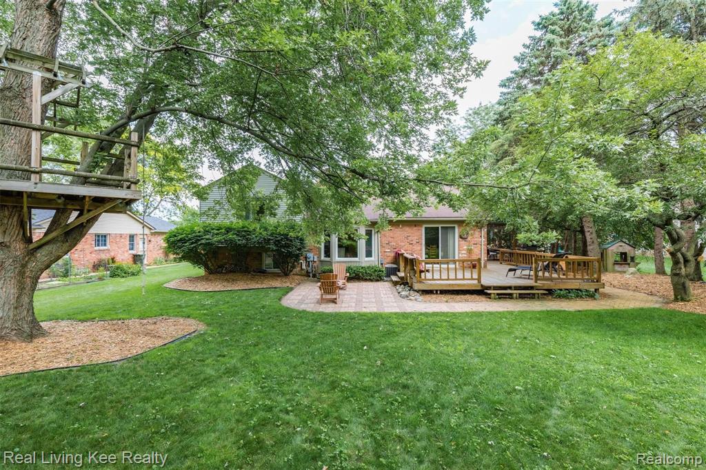 440 Lake Forest Road Rochester Hills, MI 48309 - Photo 32 of 32