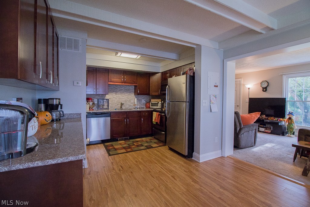 7410 Fox Mill Road, Unit B Mentor, OH 44060 - Photo 10 of 16 Gallery Image 10
