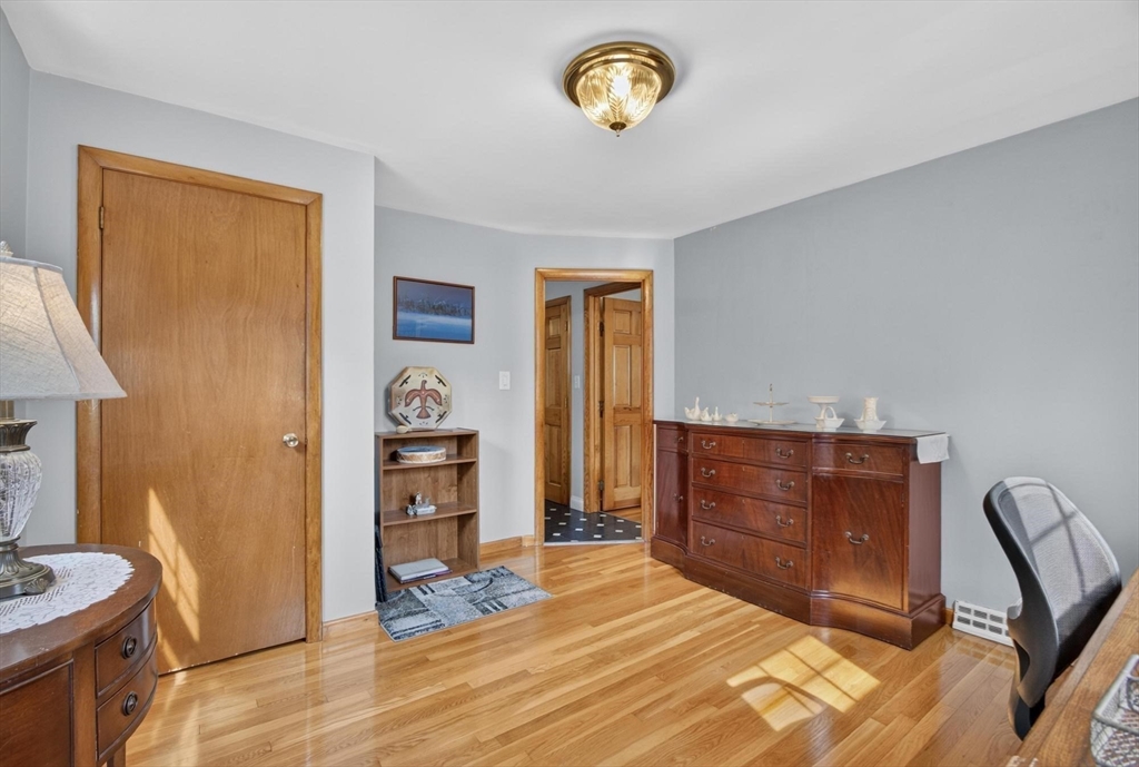 12 Claude Road Chelmsford, MA 01824 - Photo 20 of 40 Gallery Image 20