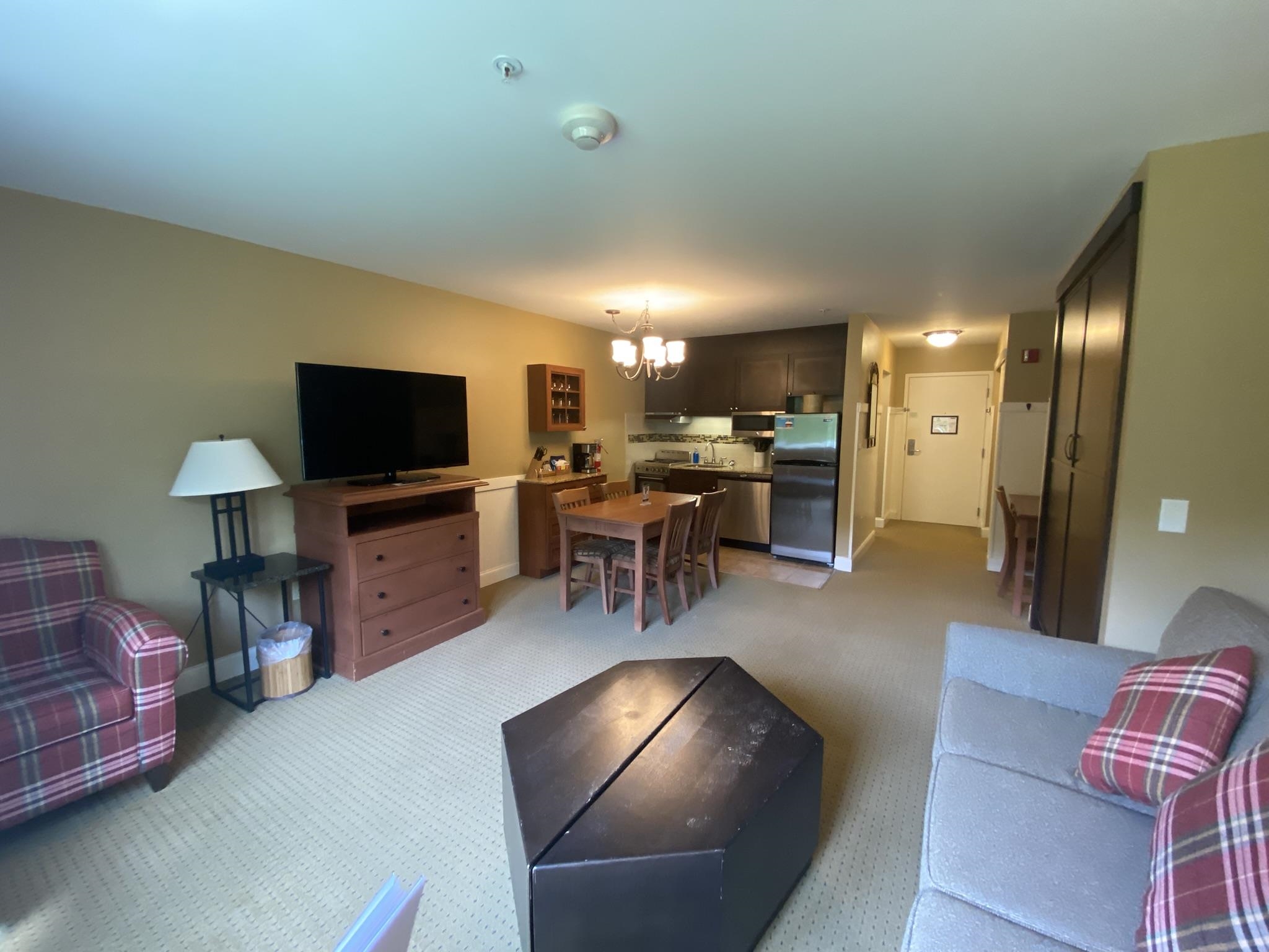 89 Grand Summit Way, Unit 121 West Dover, VT 05356 - Photo 8 of 16