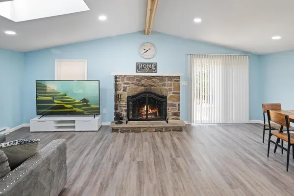 $1,850 | 1194 Deer Run, Pocono Pines, PA 18350