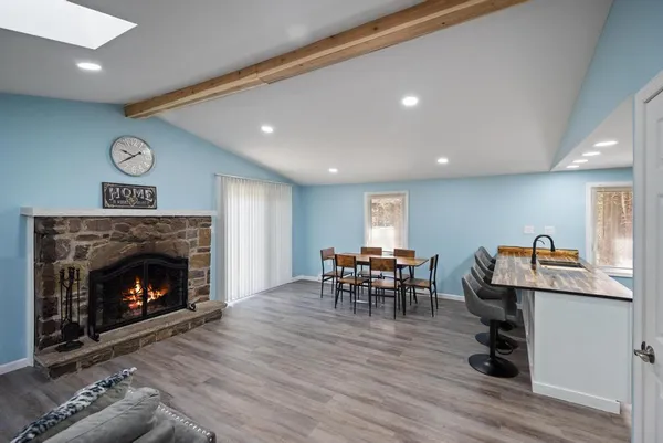 $1,850 | 1194 Deer Run, Pocono Pines, PA 18350