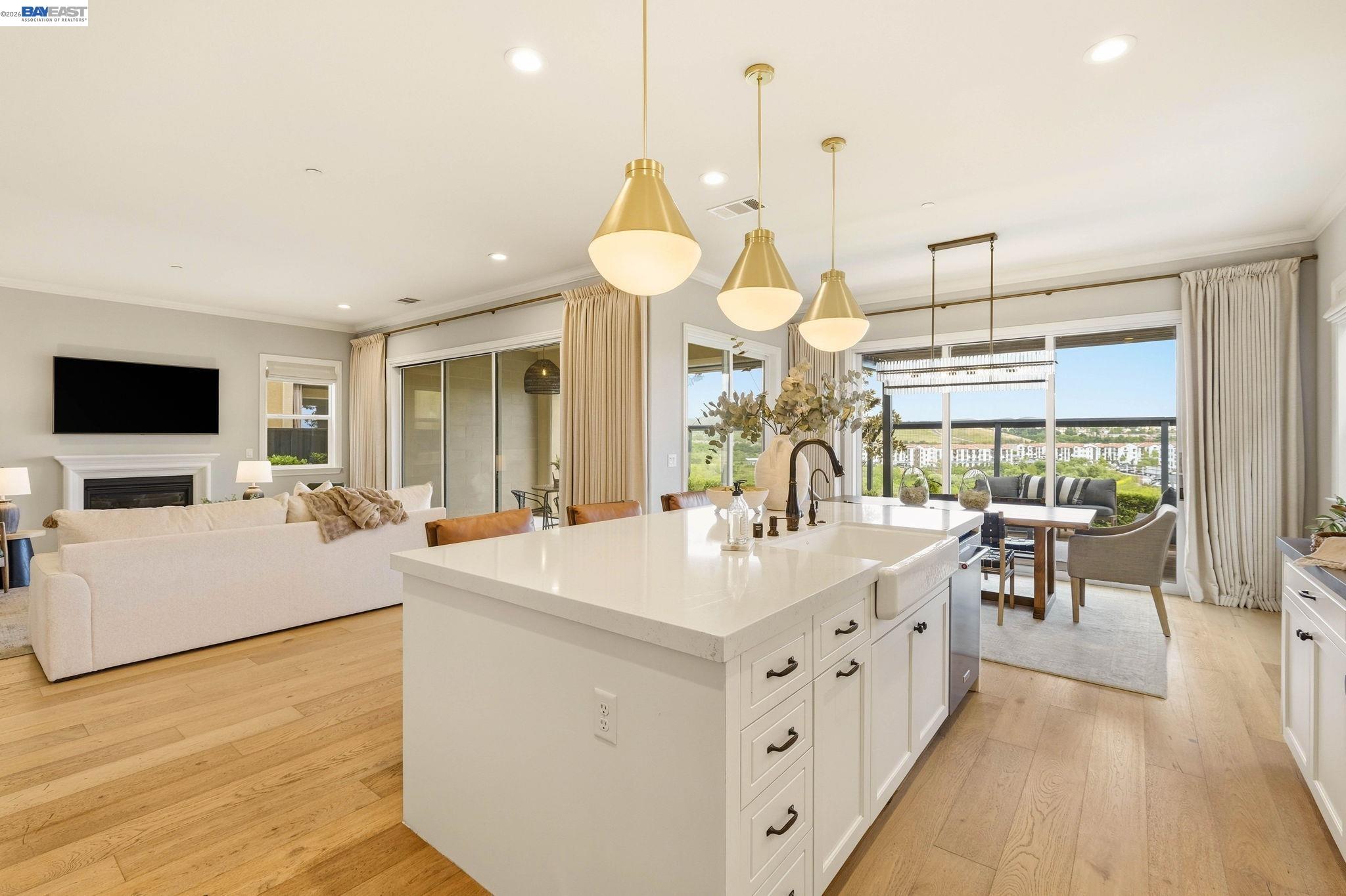 1091 Trumpet Vine Lane San Ramon, CA 94582 - Photo 12 of 57