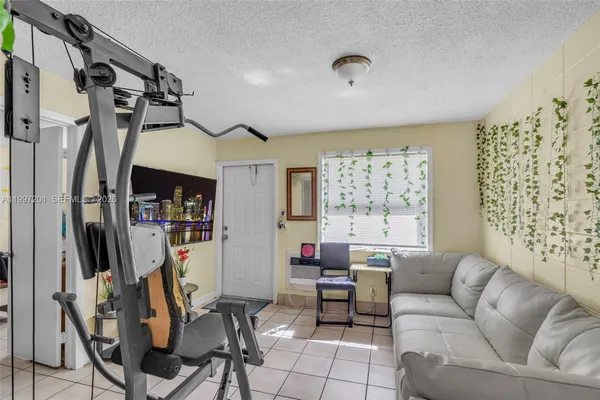 $550,000 | 3712 Southwest 12th Court, Fort Lauderdale, FL 33312