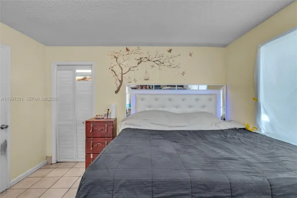 $550,000 | 3712 Southwest 12th Court, Fort Lauderdale, FL 33312