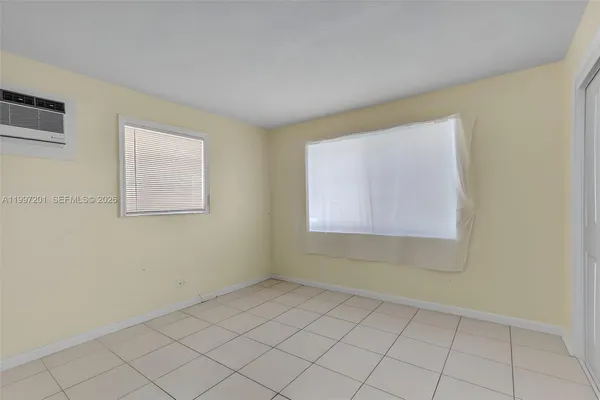 $550,000 | 3712 Southwest 12th Court, Fort Lauderdale, FL 33312