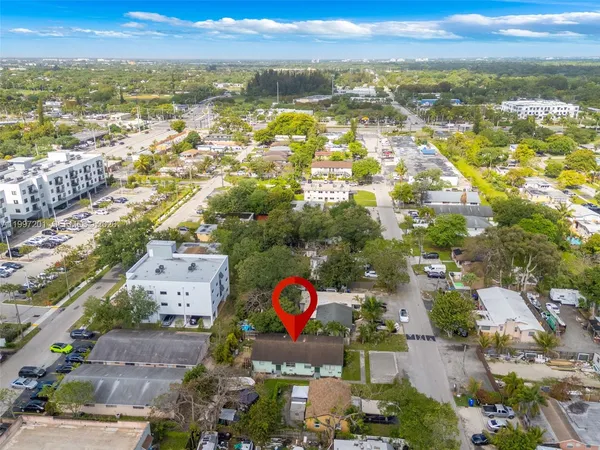 $550,000 | 3712 Southwest 12th Court, Fort Lauderdale, FL 33312