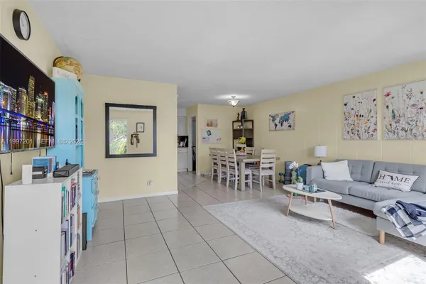 $550,000 | 3712 Southwest 12th Court, Fort Lauderdale, FL 33312
