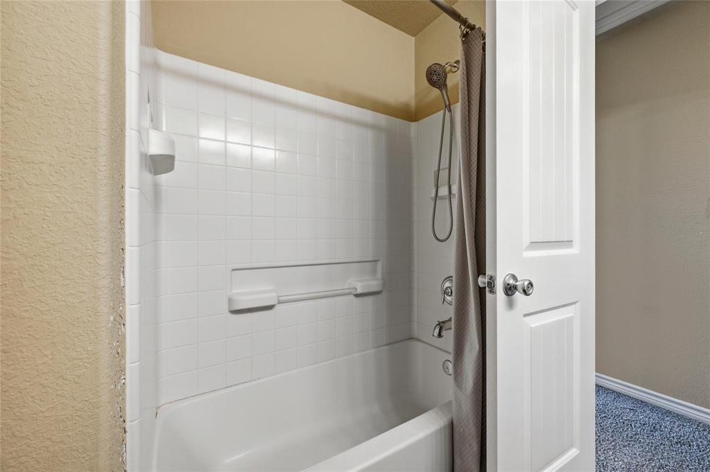 5129 Shelly Ray Road Fort Worth, TX 76244 - Photo 30 of 36 Upstairs Bathroom