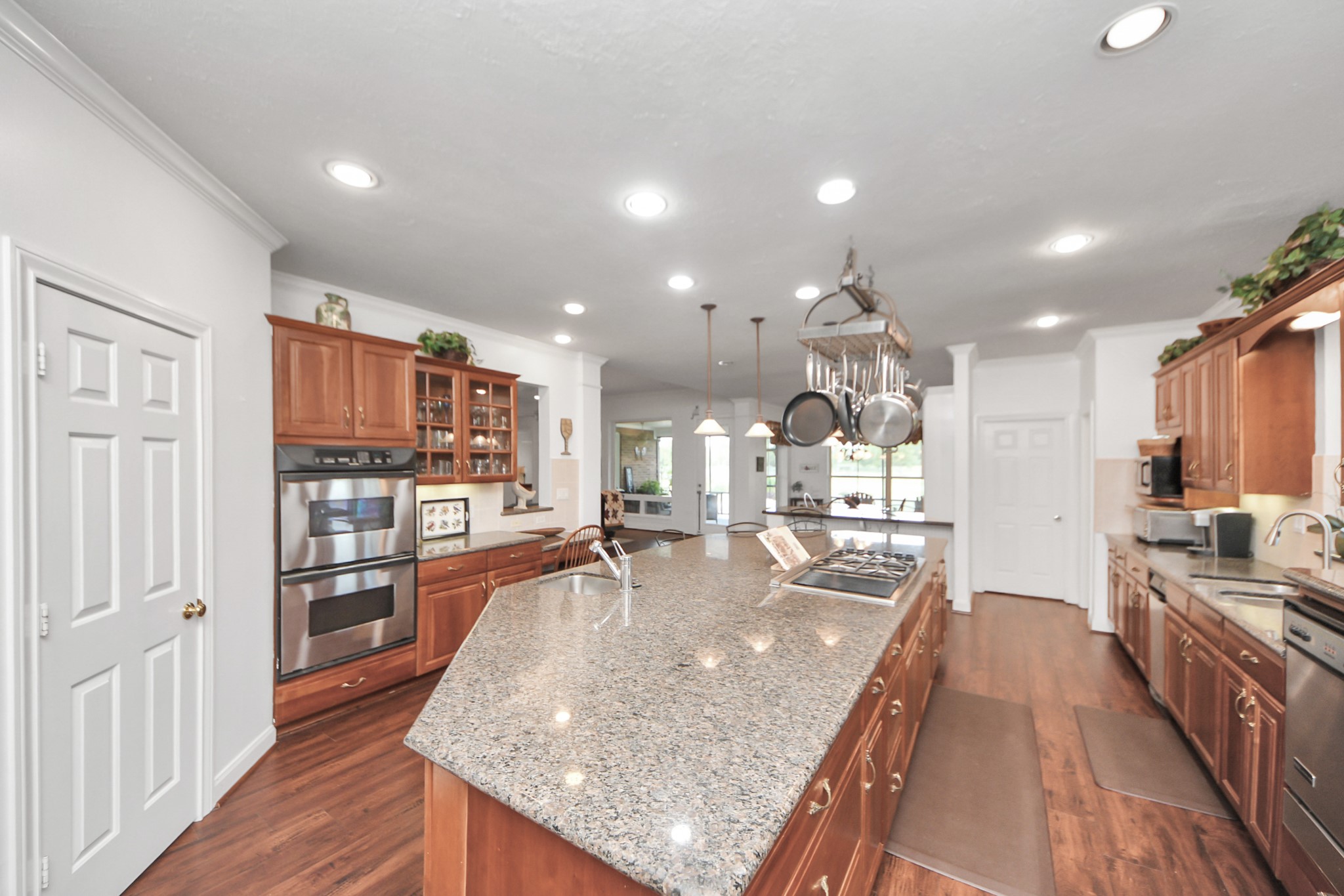 7511 County Road 511 Rosharon, TX 77583 - Photo 17 of 42