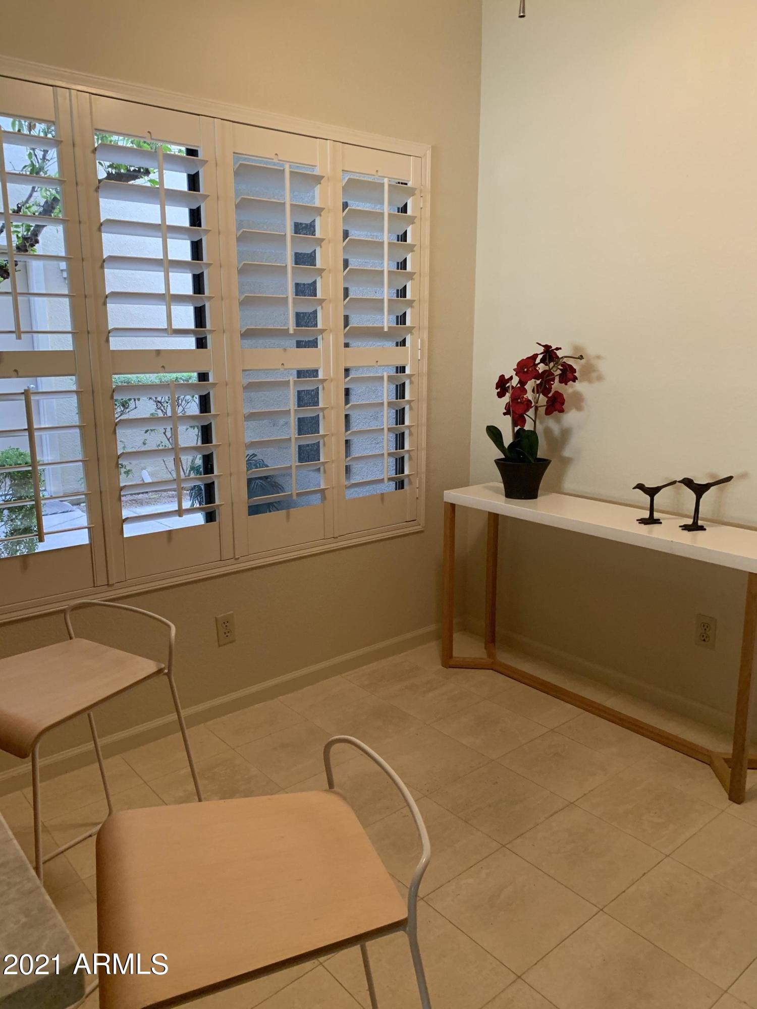 7272 East Gainey Ranch Road, Unit 114 Scottsdale, AZ 85258 - Photo 21 of 70 BREAKFAST ROOM