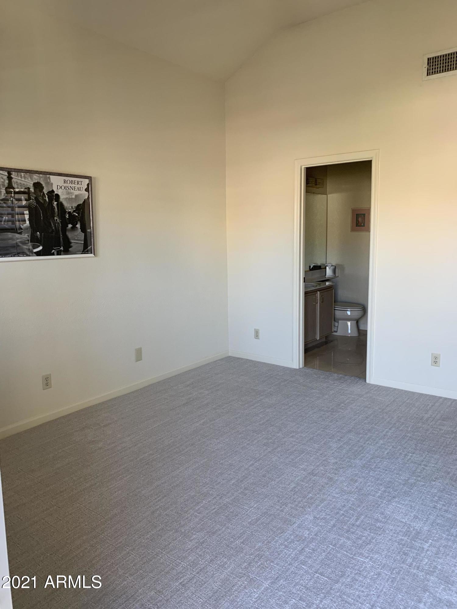 7272 East Gainey Ranch Road, Unit 114 Scottsdale, AZ 85258 - Photo 51 of 70 ENSUITE GUEST BATH