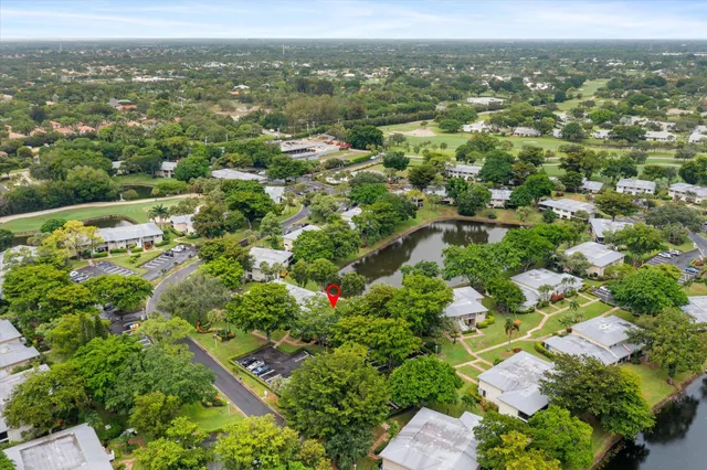 $250,000 | 30 Westgate Lane, Unit 30G, Boynton Beach, FL 33436