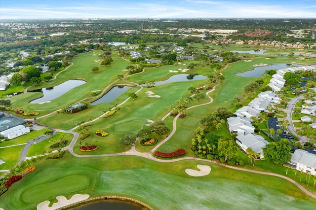 $250,000 | 30 Westgate Lane, Unit 30G, Boynton Beach, FL 33436