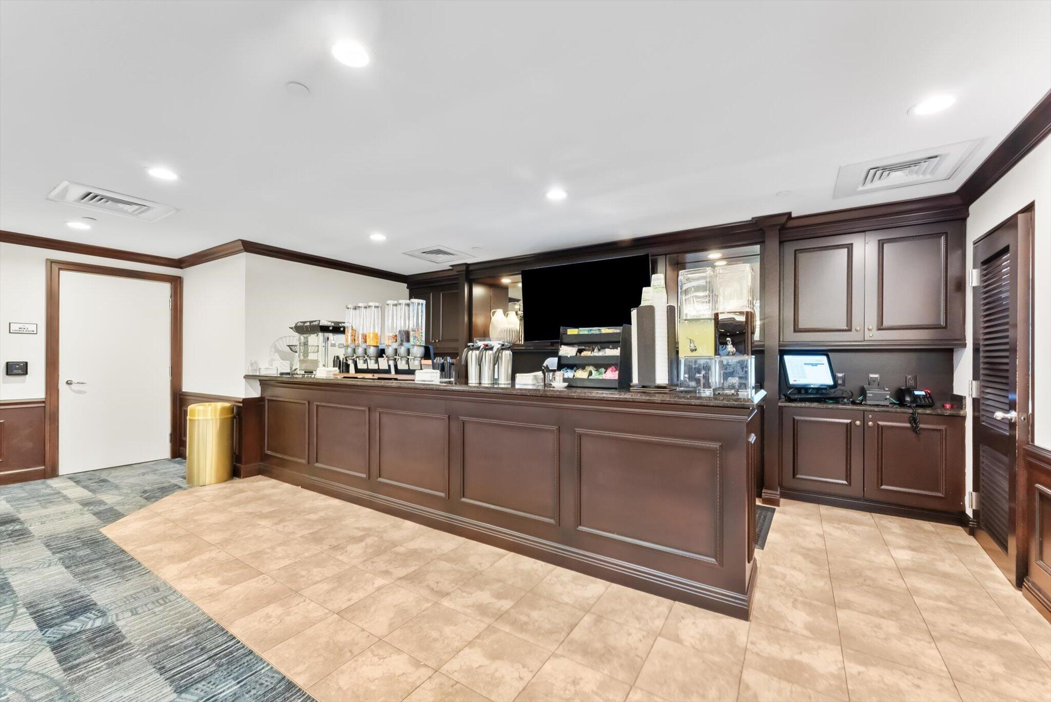 30 Westgate Lane, Unit 30G Boynton Beach, FL 33436 - Photo 51 of 58 49-49