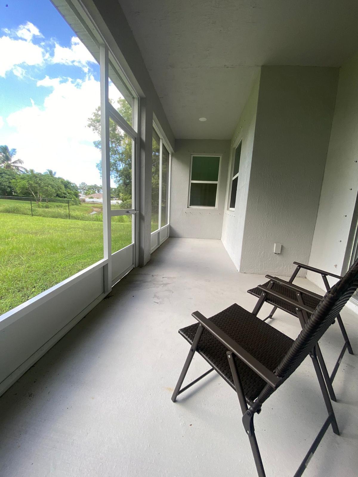3156 Southwest Ann Arbor Road Port St. Lucie, FL 34953 - Photo 13 of 14 5fd0f49d-dda2-4cf6-bacf-a41656b40540 2