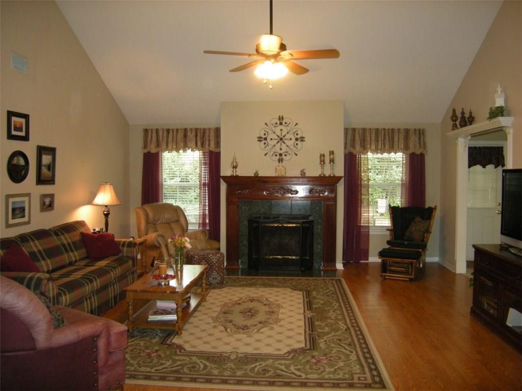 117 Rustic Lane Carriere, MS 39426 - Photo 6 of 24 Gallery Image 6