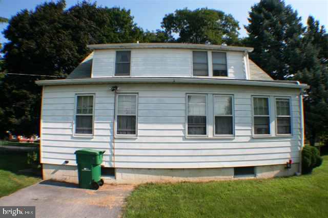 1030 Trindle Road Carlisle, PA 17013 - Photo 2 of 12 Gallery Image 2