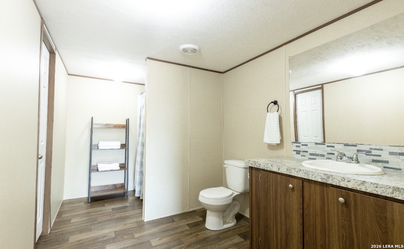 108 County Road 2638 Devine, TX 78016 - Photo 18 of 21