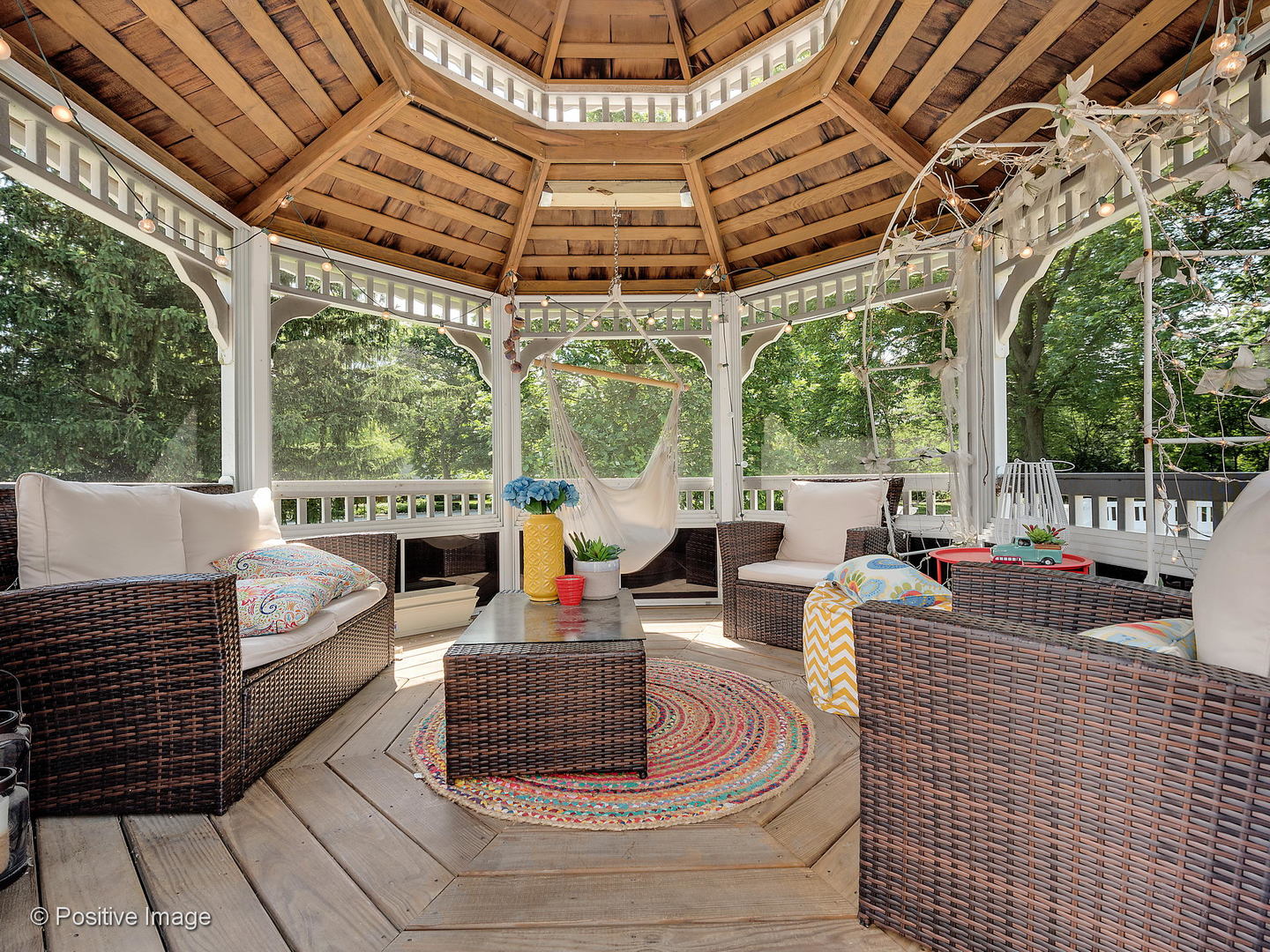 27W617 Garys Mill Road Winfield, IL 60190 - Photo 32 of 35 a outdoor space with the couches and dining table with the view of garden