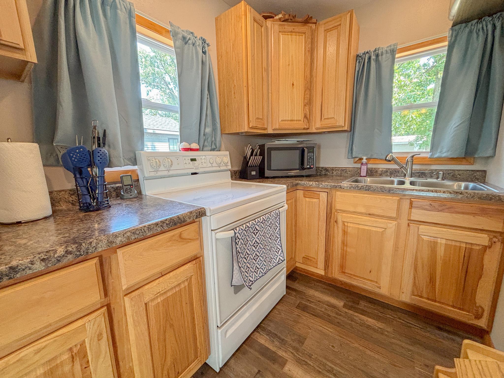 27293 Holiday Road Battle Lake, MN 56515 - Photo 8 of 48 Gallery Image 8