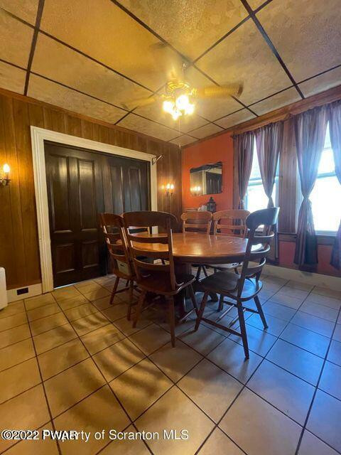 55 State Street Nicholson, PA 18446 - Photo 3 of 17 dining room