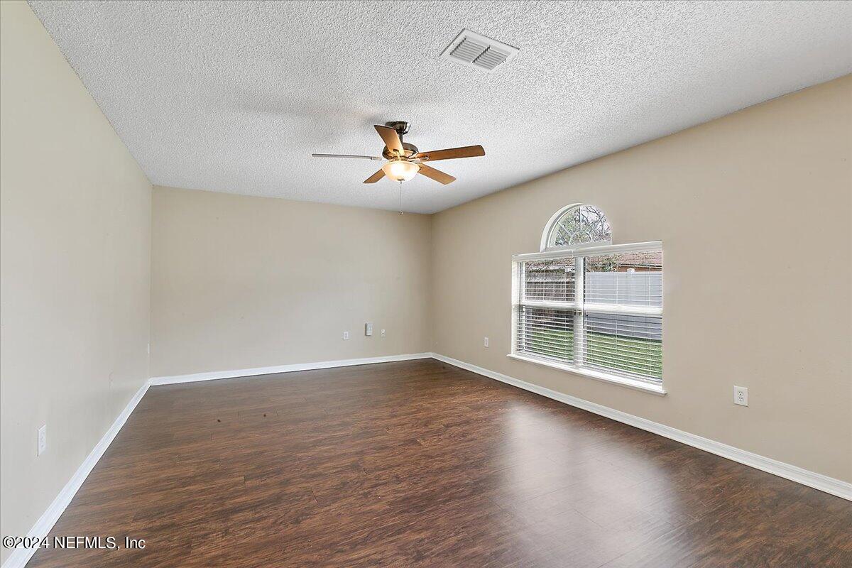 7374 Wood Duck Road Jacksonville, FL 32244 - Photo 7 of 18 07-Living Room
