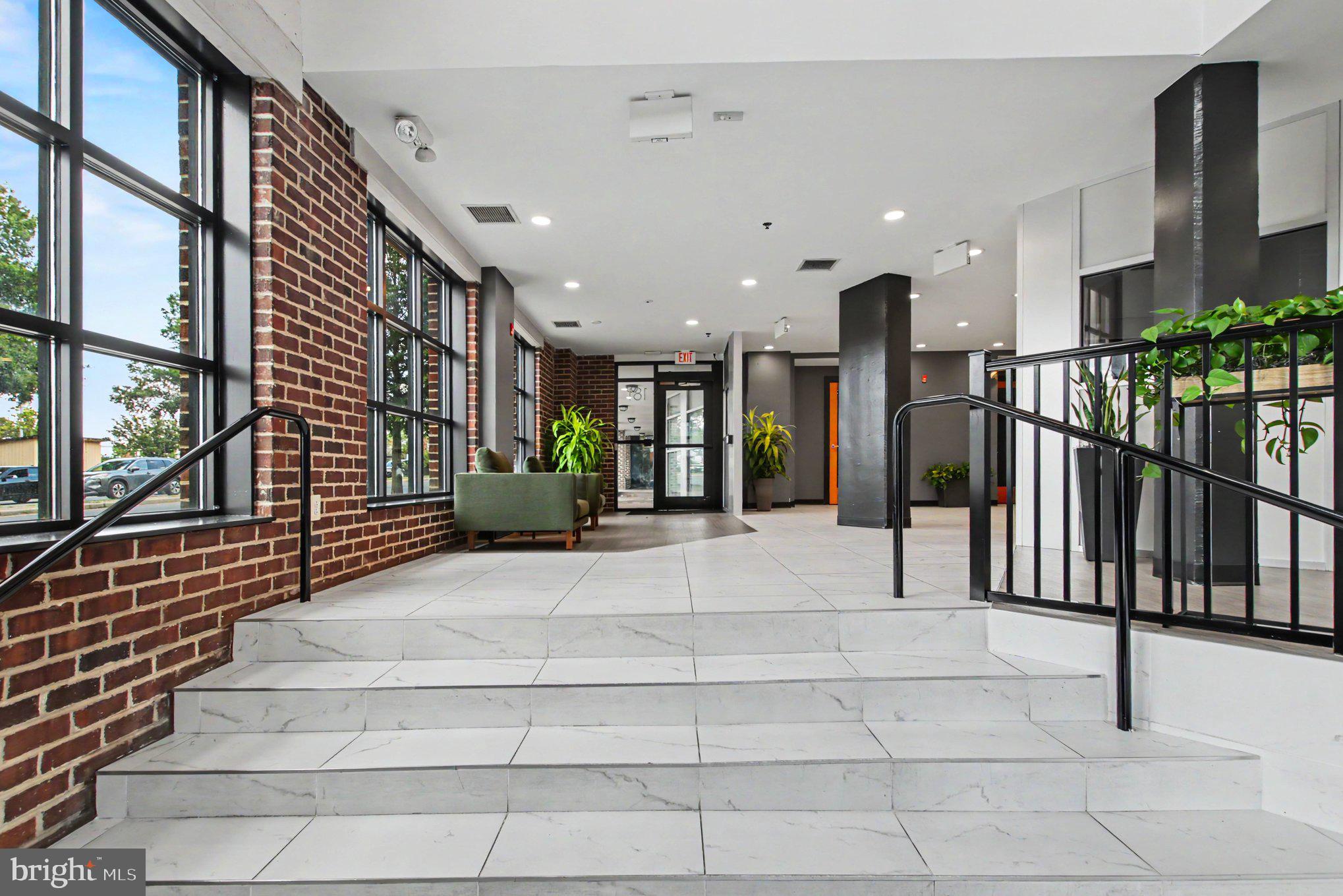 181 East Reed Avenue, Unit 201 Alexandria, VA 22305 - Photo 13 of 20