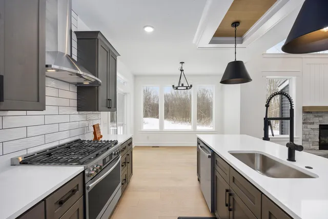 $950,000 | 8774 Patterson Avenue Southeast, Caledonia, MI 49316