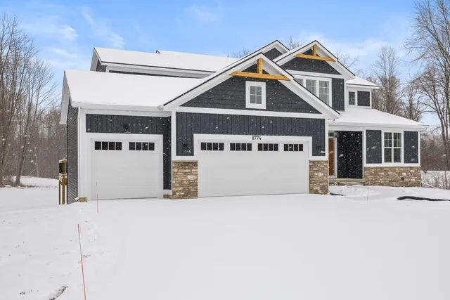 $950,000 | 8774 Patterson Avenue Southeast, Caledonia, MI 49316