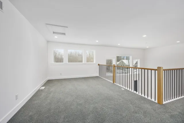 $950,000 | 8774 Patterson Avenue Southeast, Caledonia, MI 49316