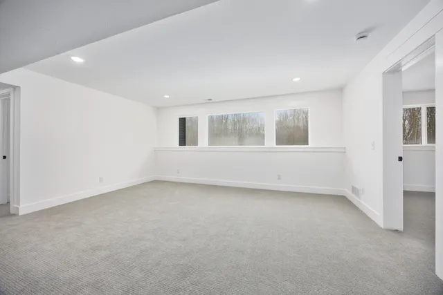 $950,000 | 8774 Patterson Avenue Southeast, Caledonia, MI 49316