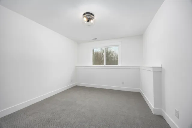 $950,000 | 8774 Patterson Avenue Southeast, Caledonia, MI 49316