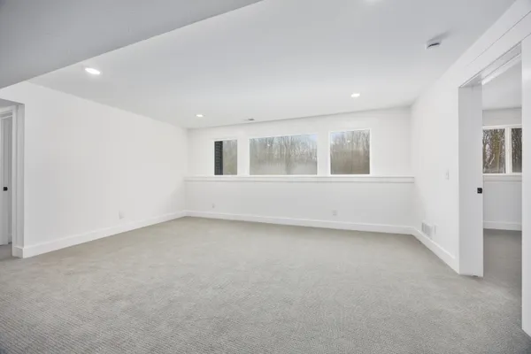 $950,000 | 8774 Patterson Avenue Southeast, Caledonia, MI 49316