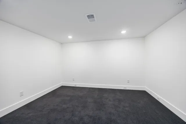 $950,000 | 8774 Patterson Avenue Southeast, Caledonia, MI 49316