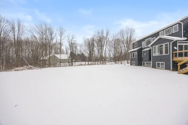 $950,000 | 8774 Patterson Avenue Southeast, Caledonia, MI 49316