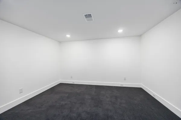 $950,000 | 8774 Patterson Avenue Southeast, Caledonia, MI 49316