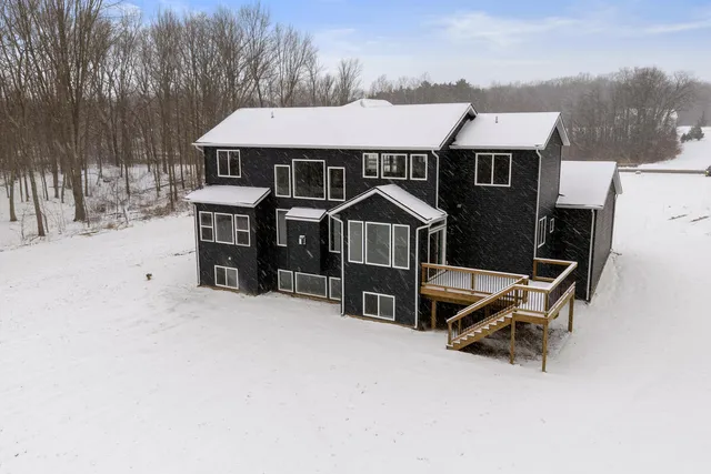 $950,000 | 8774 Patterson Avenue Southeast, Caledonia, MI 49316