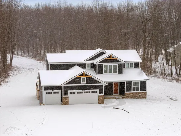 $950,000 | 8774 Patterson Avenue Southeast, Caledonia, MI 49316
