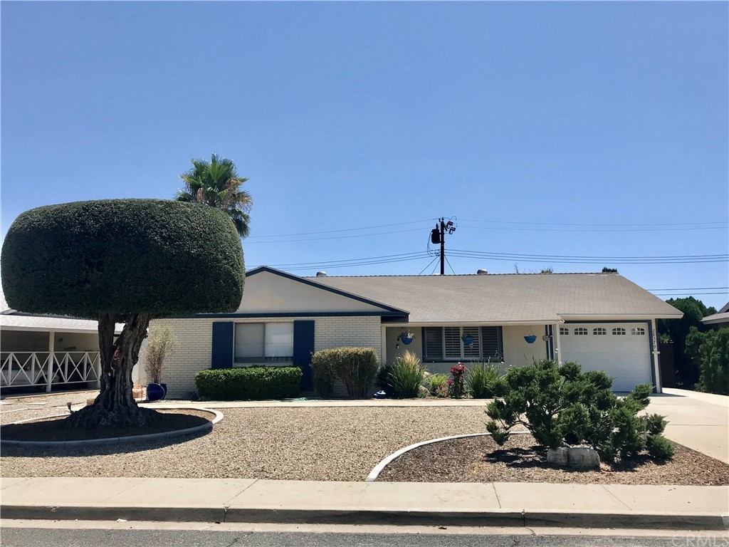Front of house from street.