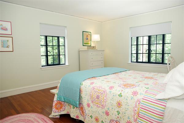 125 Brackett Road Newton, MA 02458 - Photo 14 of 17 Gallery Image 14