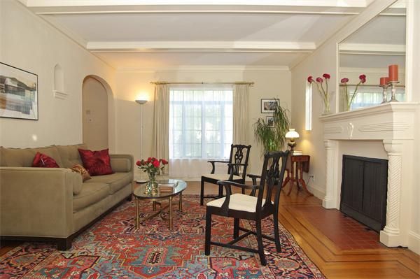 125 Brackett Road Newton, MA 02458 - Photo 5 of 17 Gallery Image 5