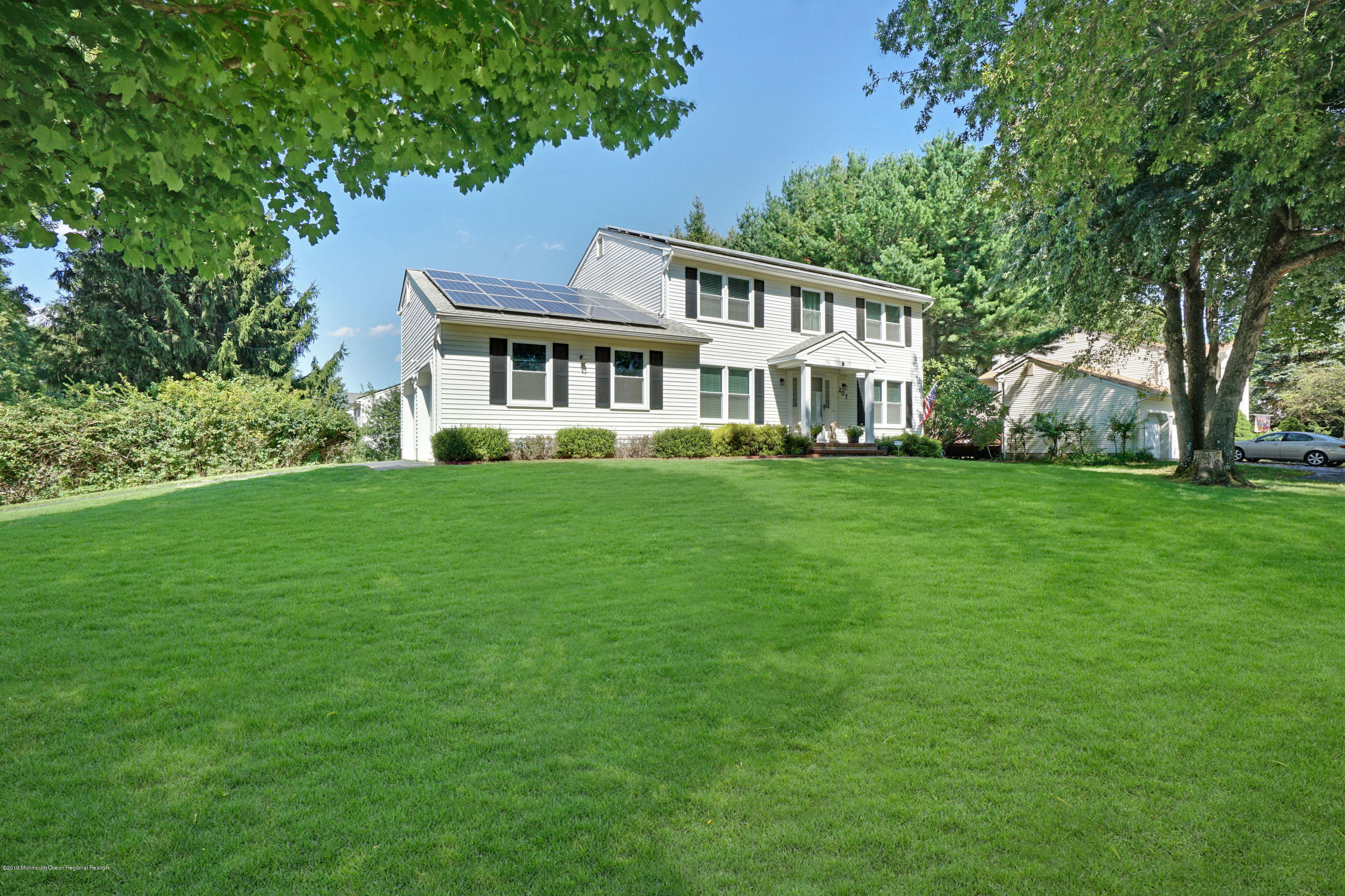 207 Burlington Road Freehold, NJ 07728 - Photo 4 of 45 Front (4)